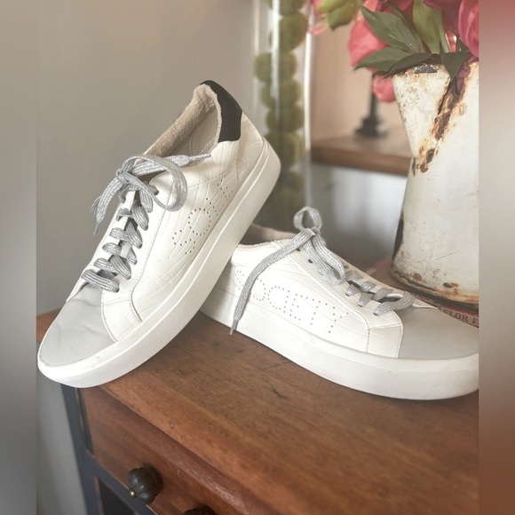 Sole Society Terlana Classic Lace Up Sneaker Embossed Leather White Women’s Sz-8 - Picture 1 of 10